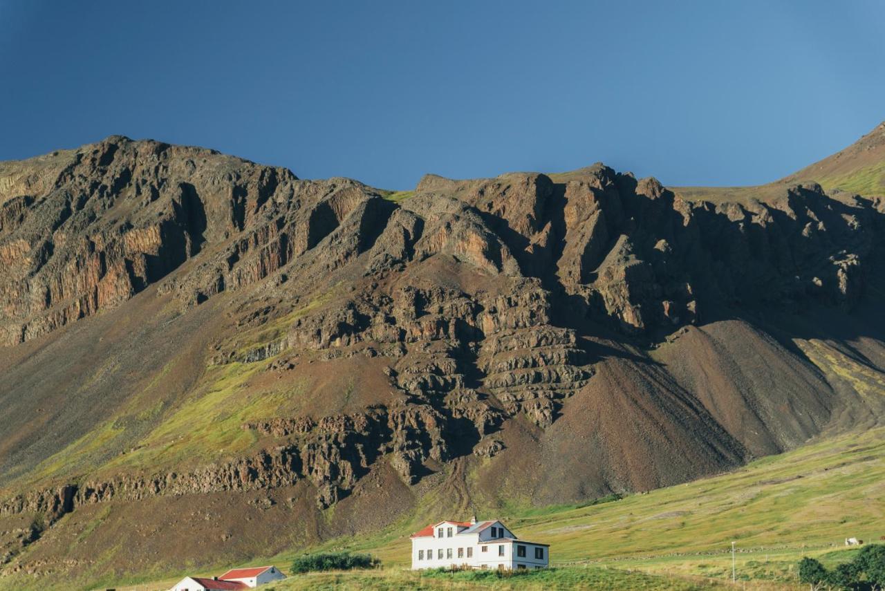 Hvammur 2 Guesthouse بلونديوس المظهر الخارجي الصورة